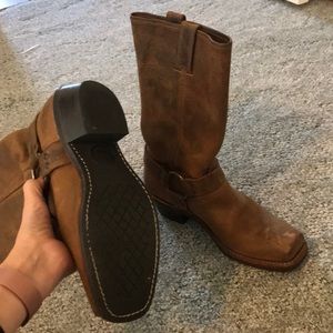 Women’s Frye Harness Boots 8.5